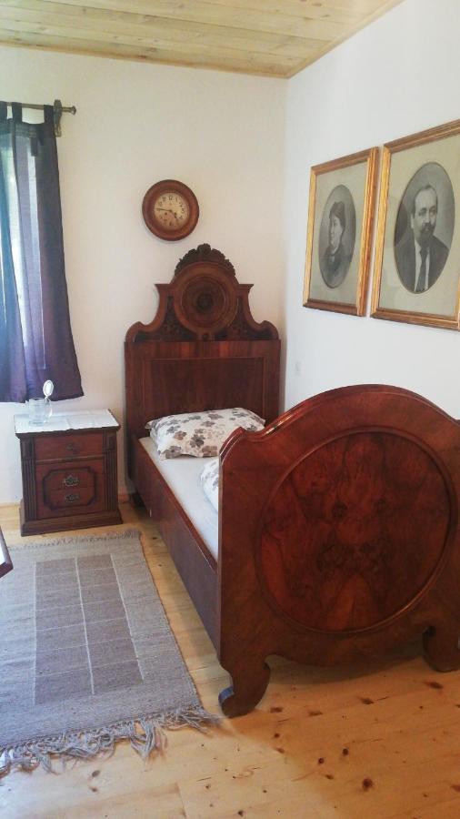 Gostel Koprivnik Pri Kocevju, Kocevski Rog Exterior foto